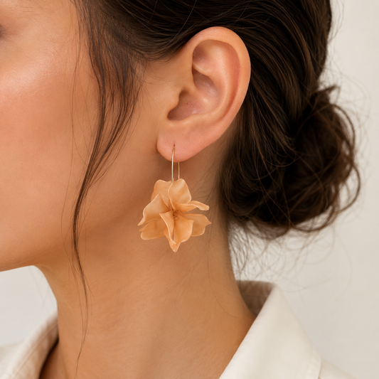 Mona Loba Sunset Blossom floral altın halka küpe model görseli